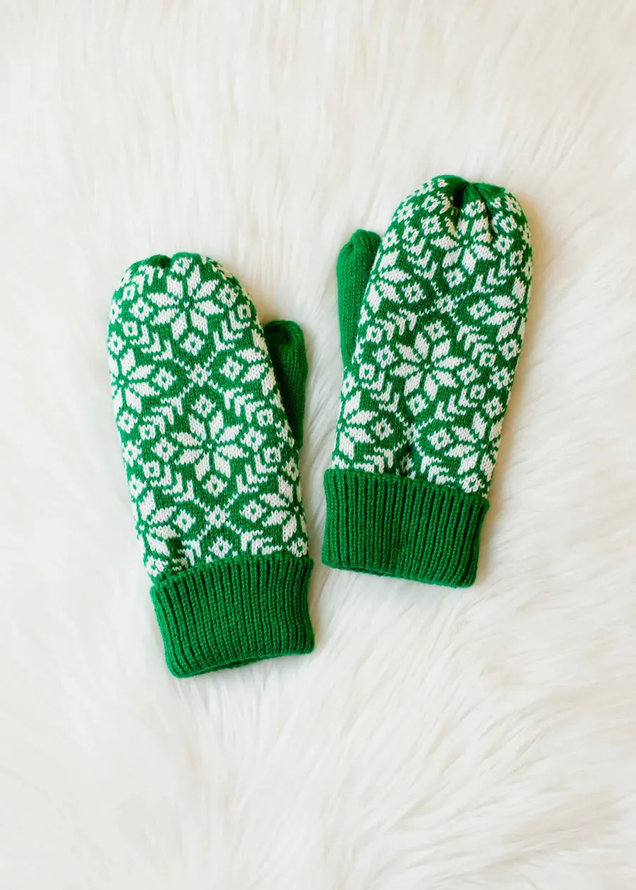 White Snowflake Patterned Mittens